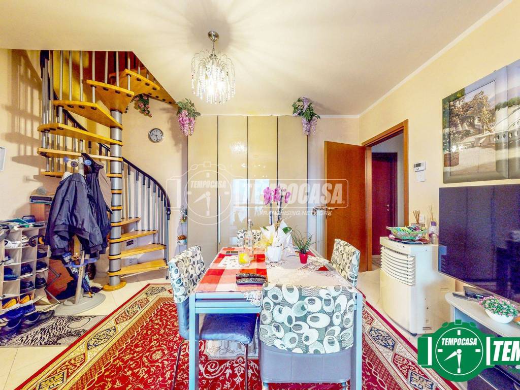 Appartamento a Alessandria in Via Antonio Canova 19 - Foto 2