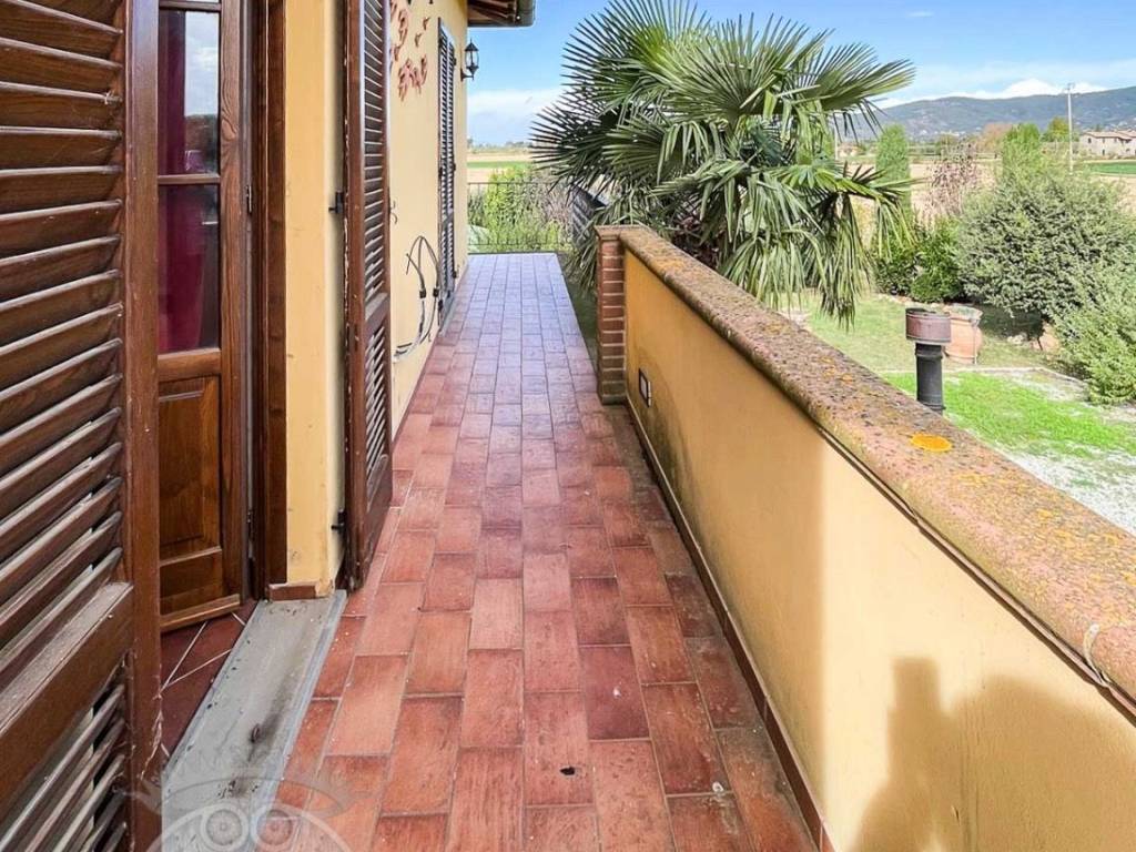 Villa a Cortona in Case Sparse Cortona - Foto 4