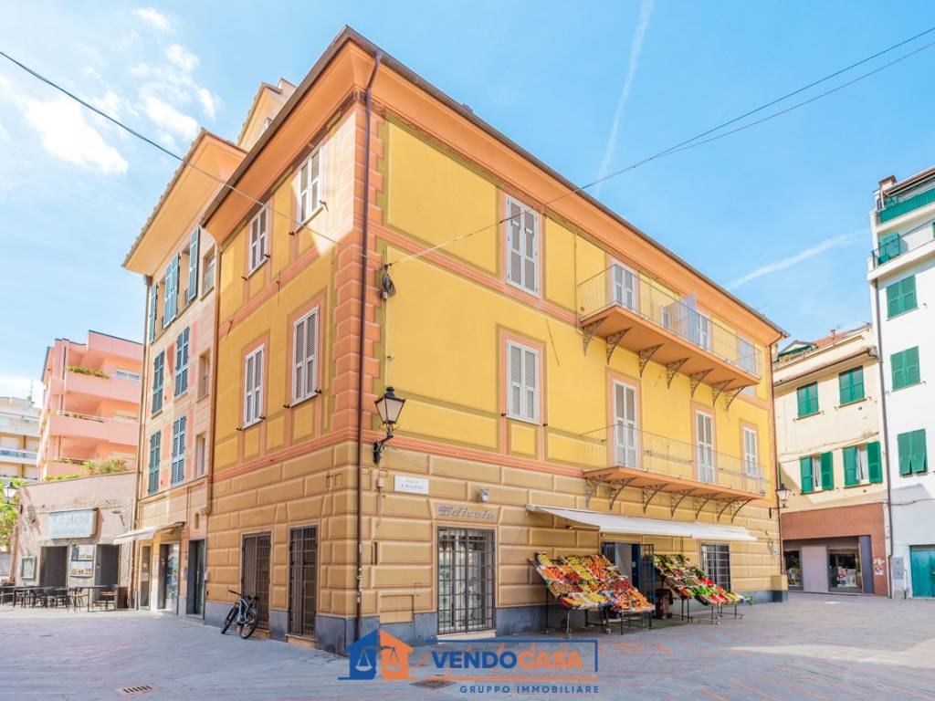Appartamento a Loano in Piazza Andrea Massena - Foto 2