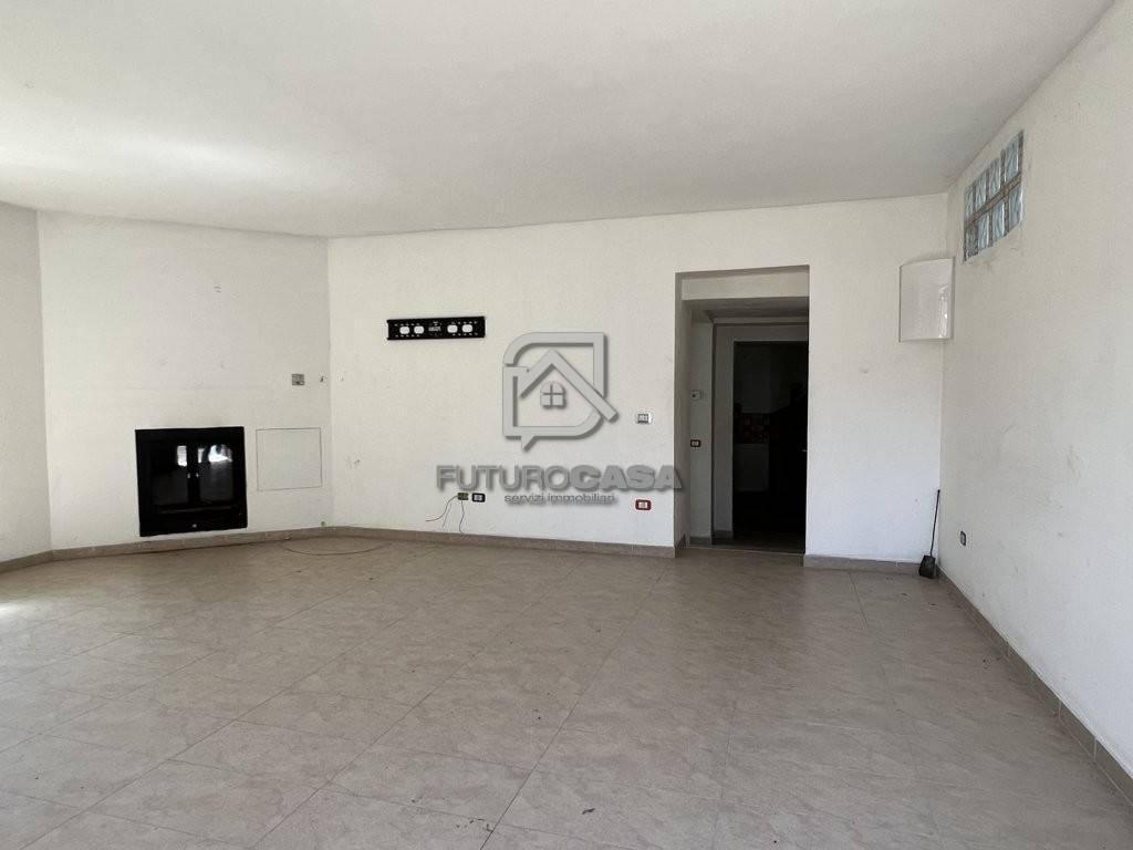 Casa indipendente a Apice in Contrada Alvino - Foto 2