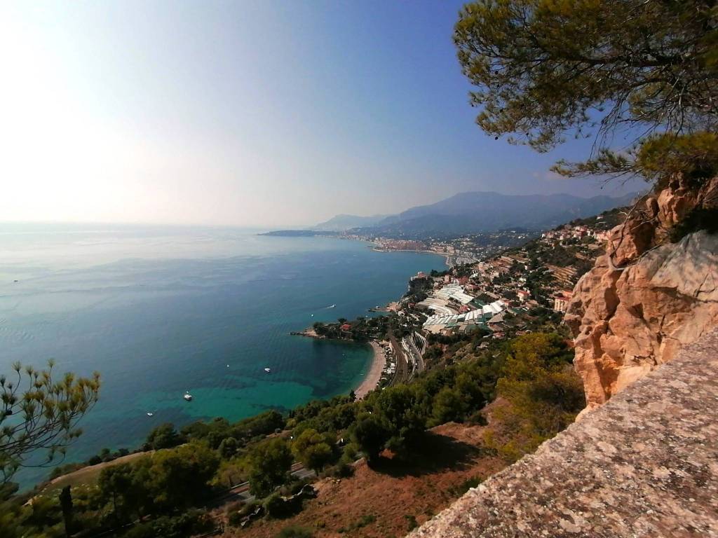 Appartamento a Ventimiglia in Via Alpe Summa - Foto 4