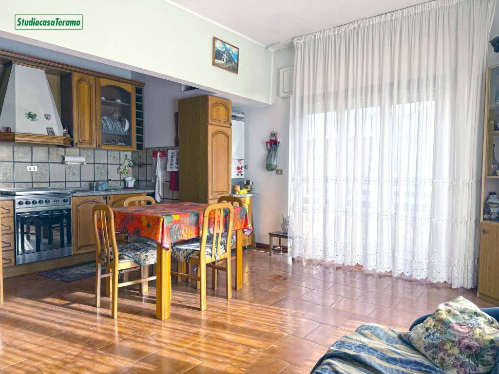 Appartamento a Teramo in Vico delle Cererie - Foto 3