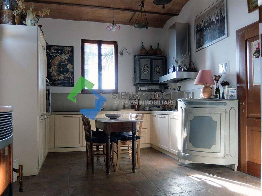 Appartamento a San gimignano in strada di san benedetto - Foto 4