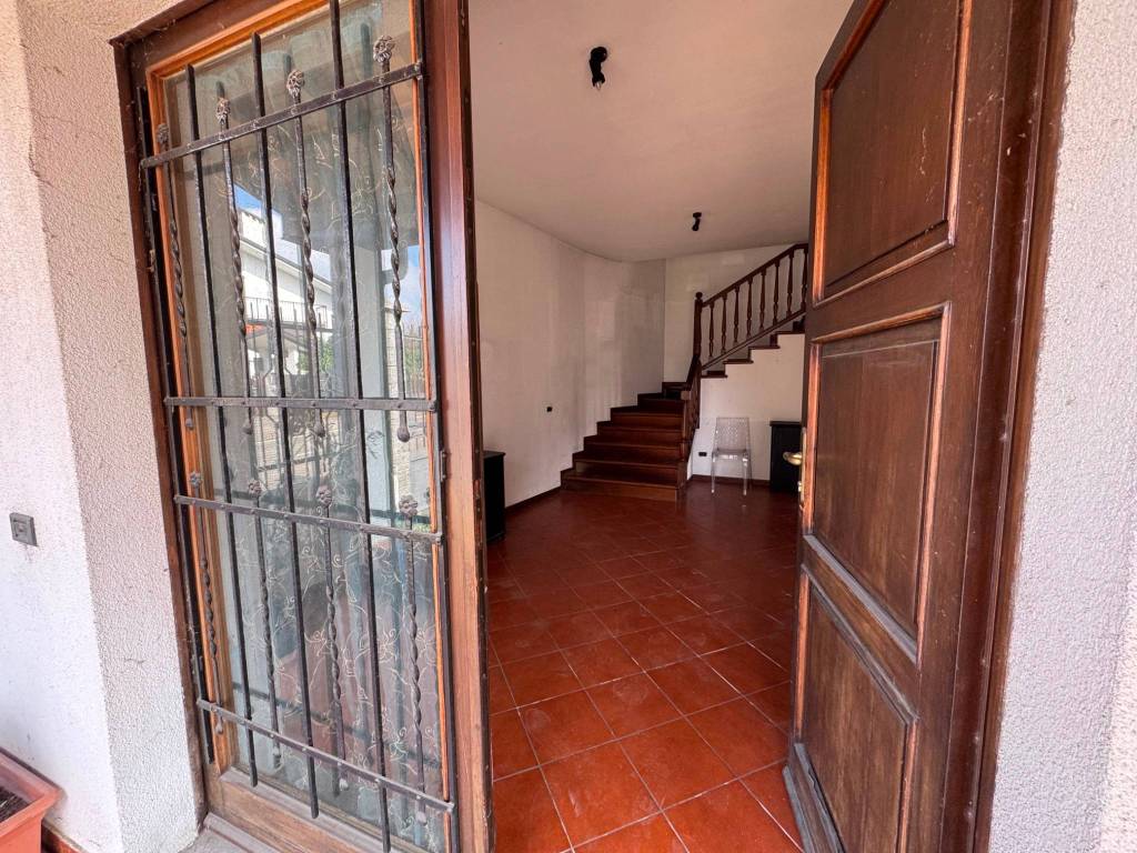 Casa indipendente a Uboldo in Via Alessandro Manzoni, 47 - Foto 3