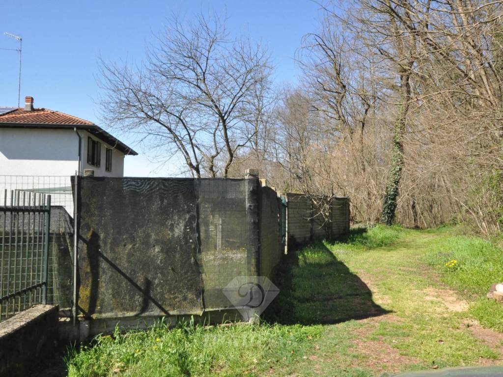 Terreno a Besnate in via parini, 11 - Foto 3