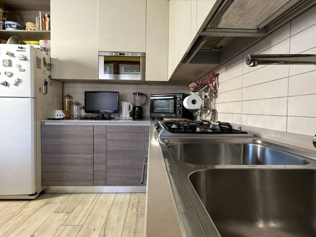 Appartamento a Meda in Via Isonzo, 11 - Foto 3