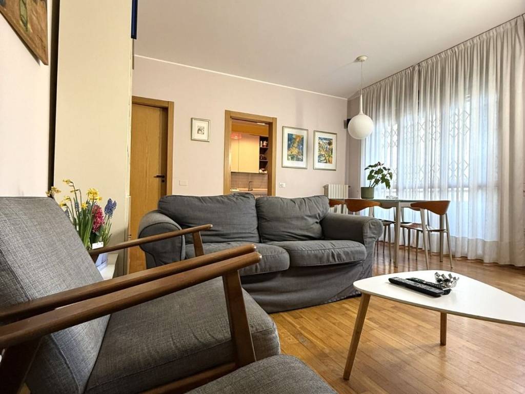 Appartamento a Meda in Via Isonzo, 11 - Foto 4