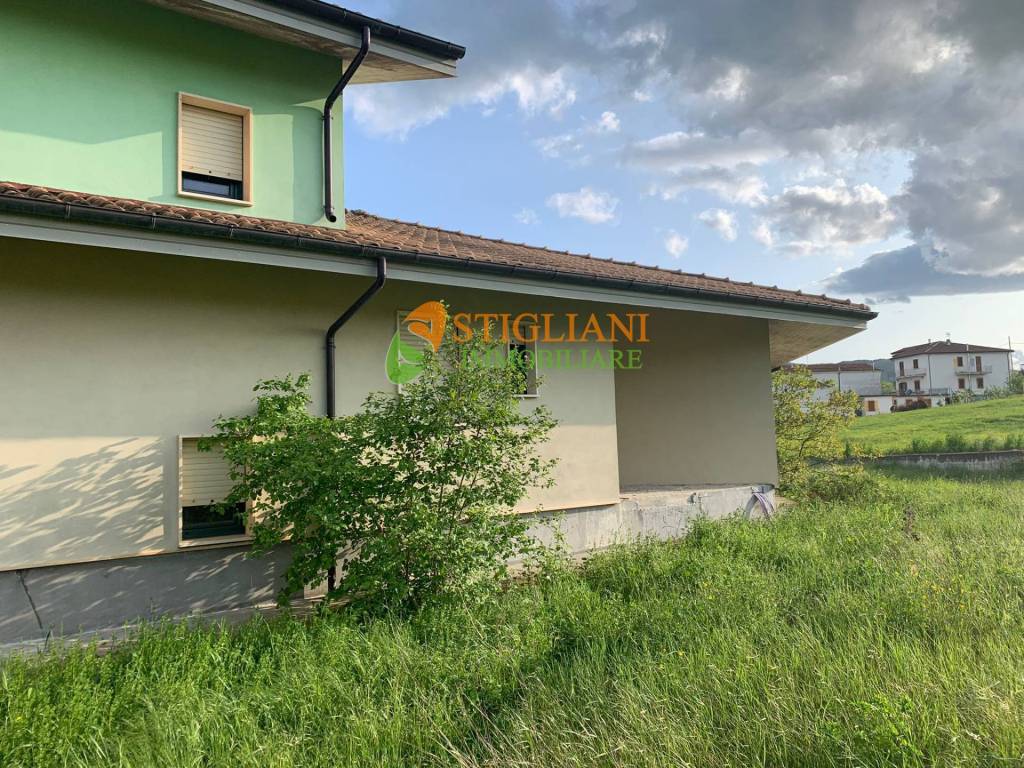 Villa a Campobasso in Contrada Coste di Oratino - Foto 3