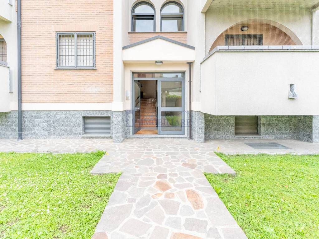 Appartamento a Casaletto lodigiano in Via Padri Ladie', 4 - Foto 2