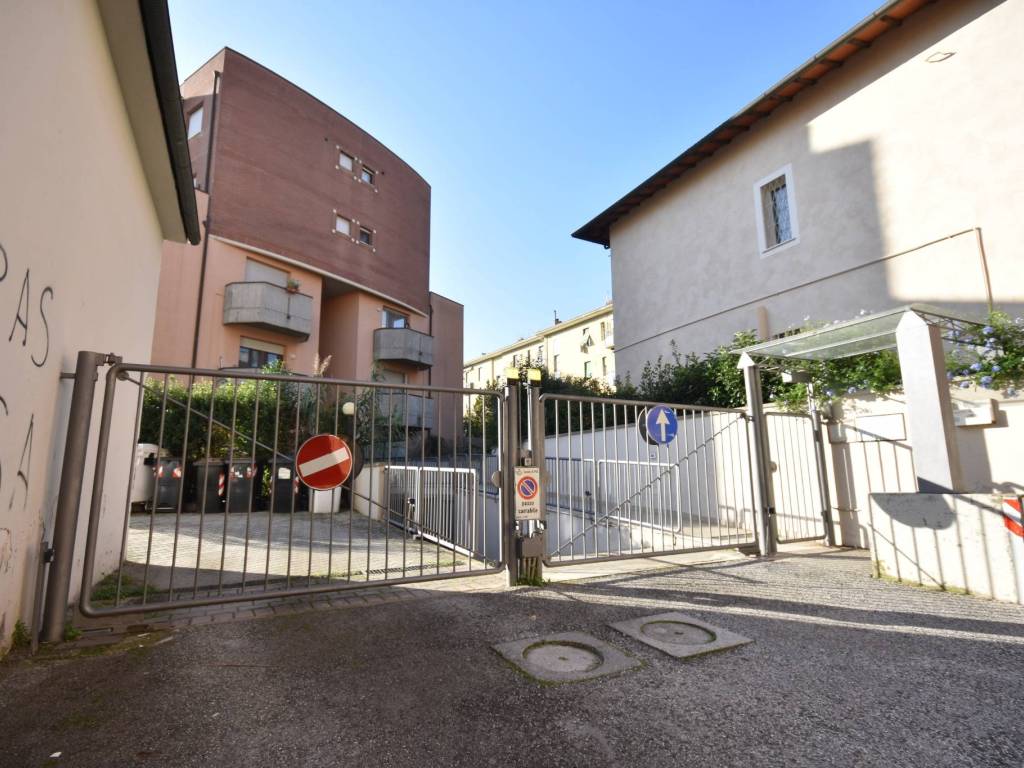 Appartamento a Pisa in Via San Michele degli Scalzi - Foto 4