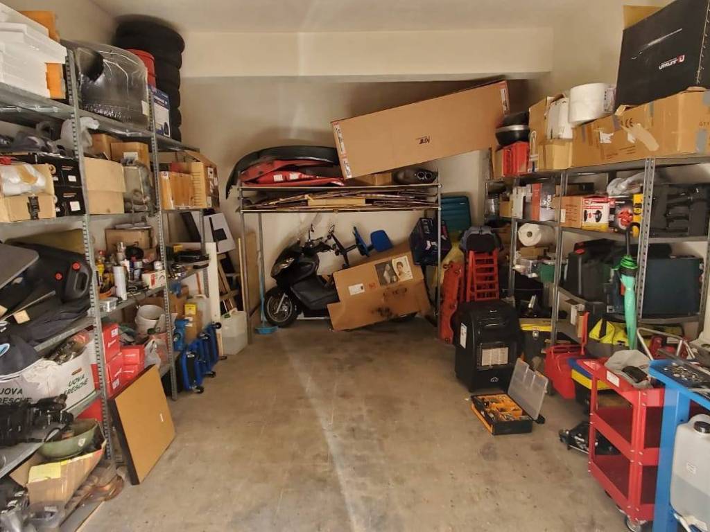 Box / garage a Ragusa in Via Giovanni Battista Pergolesi - Foto 2