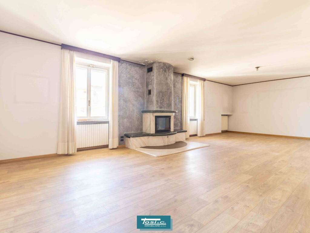Appartamento a Borgomanero in Via Novara - Foto 3