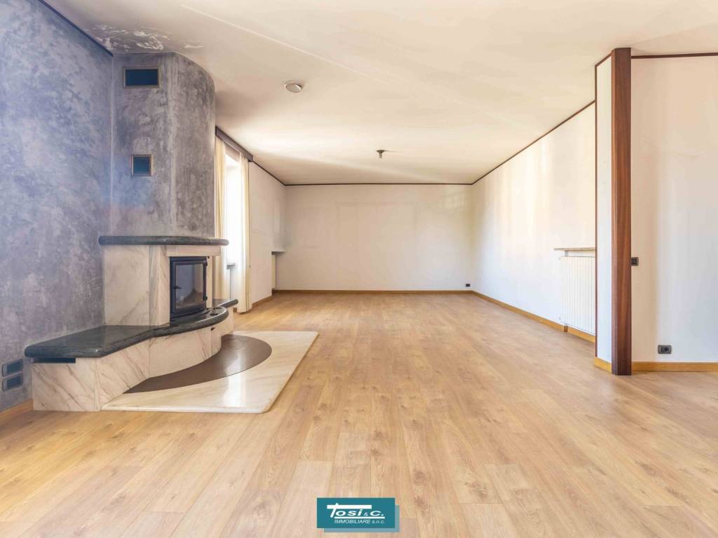 Appartamento a Borgomanero in Via Novara - Foto 4