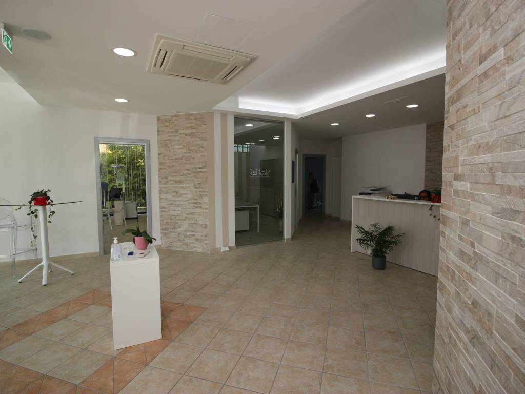 Immobile a Tortoreto in Via Nazionale Adriatica, 45 - Foto 2