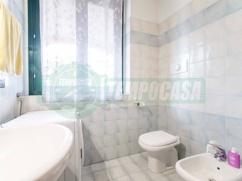 Appartamento a Uboldo in Via San Martino, 23 - Foto 4