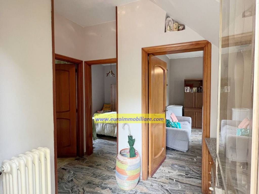 Villa a Montefino in Corso Papa Giovanni XXIII, 29 - Foto 3