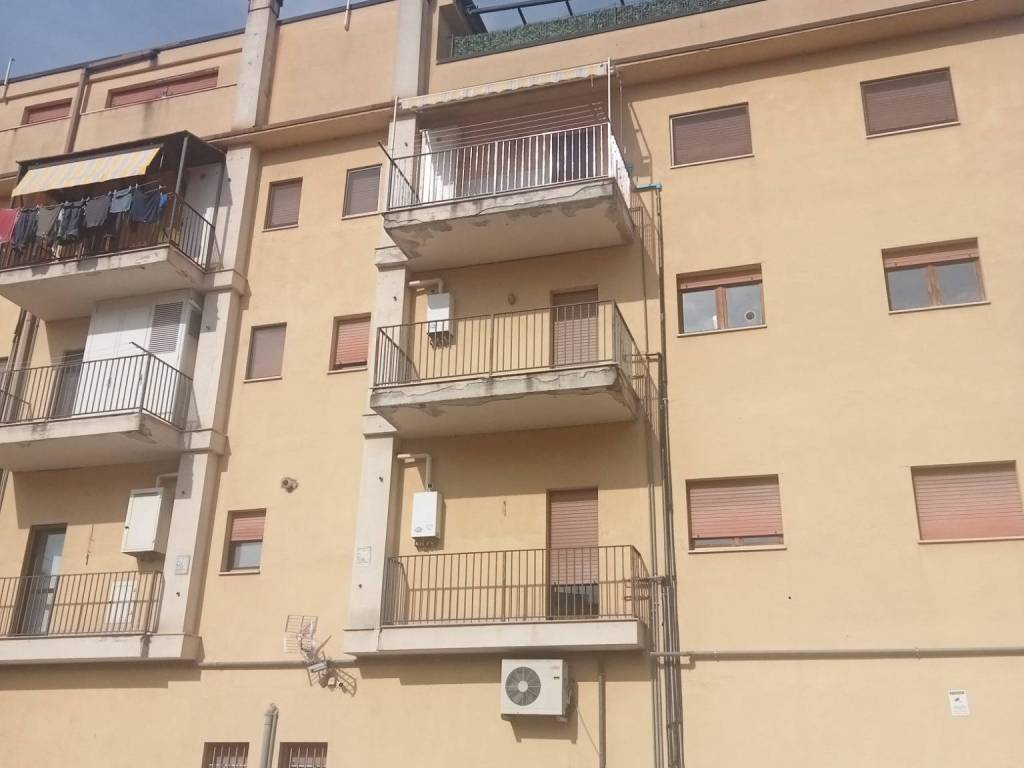 Appartamento a Benevento in Via Raoul Follerau - Foto 3