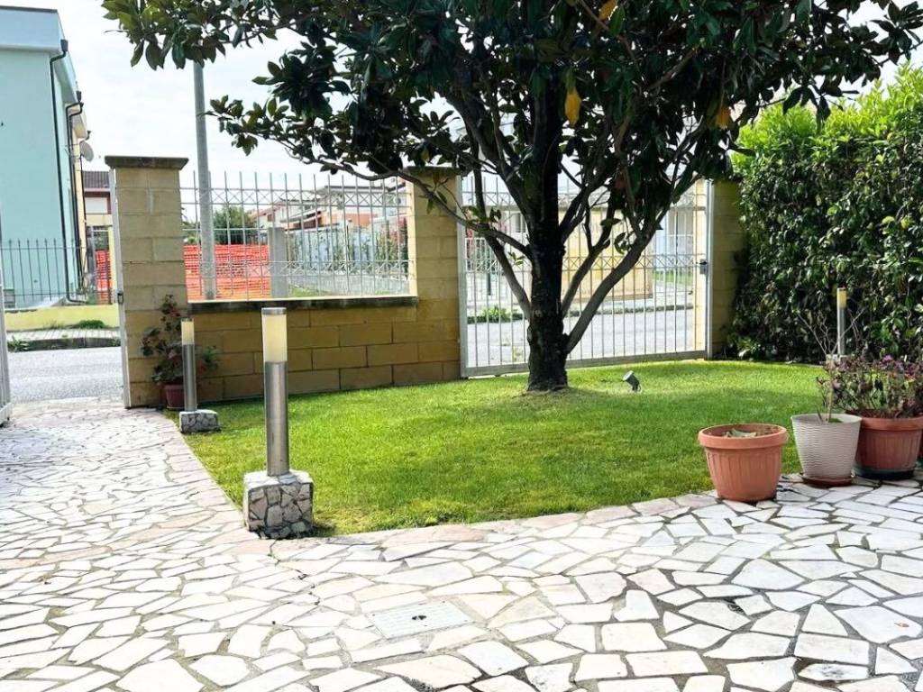 Attico / mansarda a Policoro in Via Polluce - Foto 5