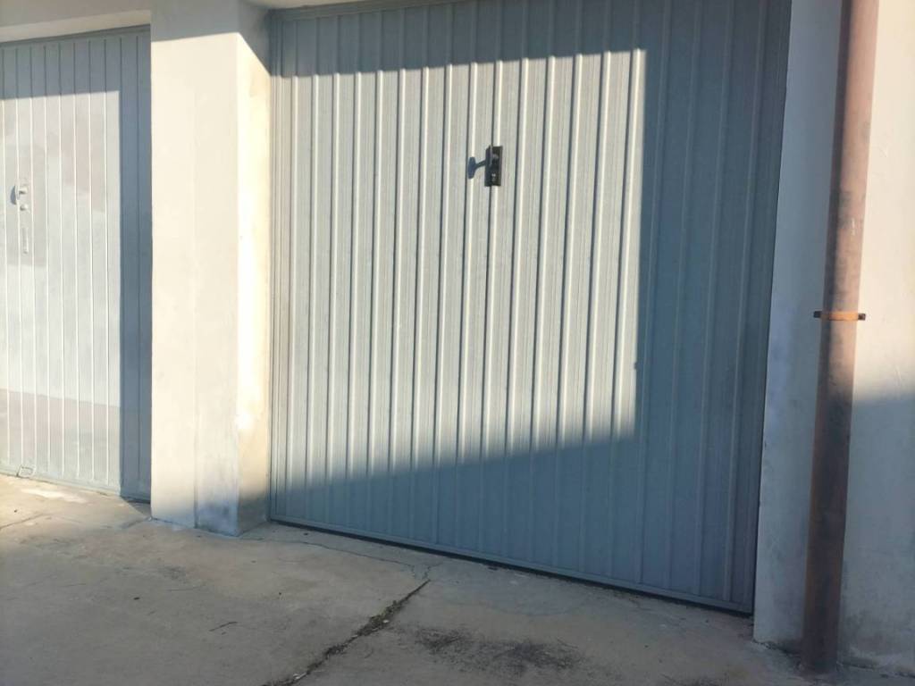 Box / garage a Monfalcone in VIA ARRIGO BOITO - Foto 3