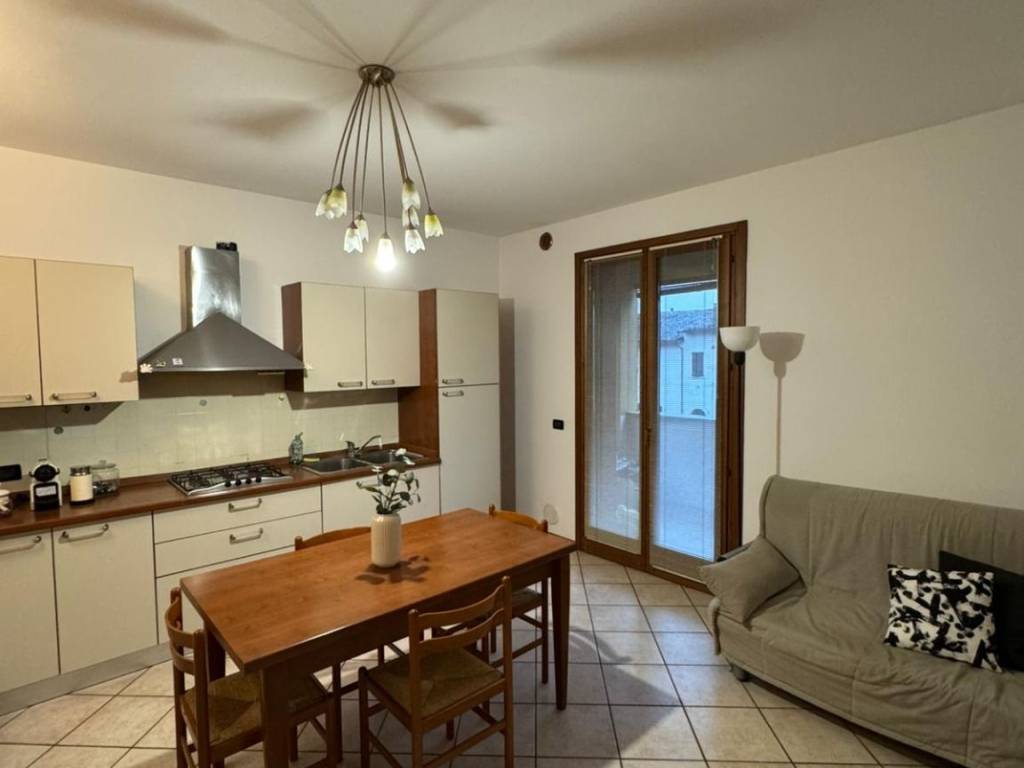Appartamento a Castiglione delle stiviere - Foto 2