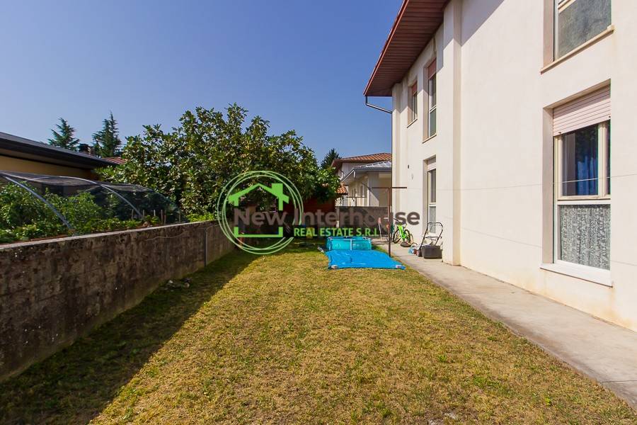Villa a Vajont in Via Valdapont, 6 - Foto 4