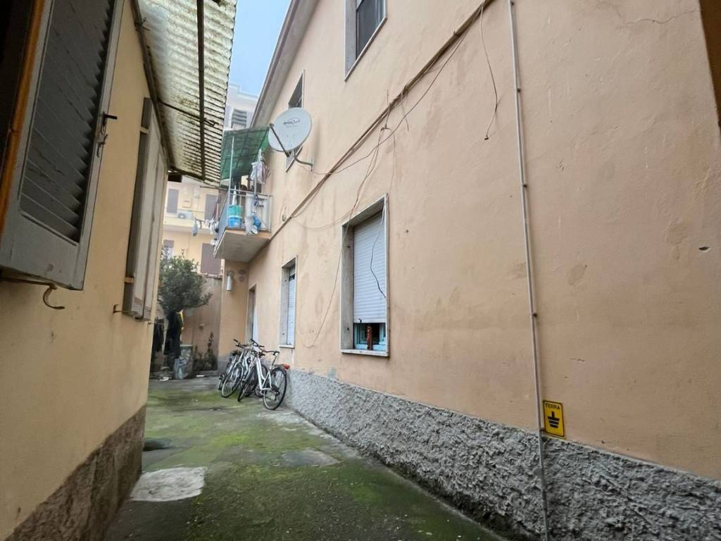 Palazzo / stabile a Cremona in Via Volturno, 59 - Foto 3