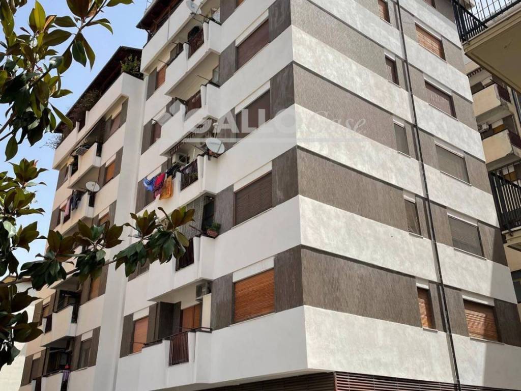 Appartamento a Cosenza in Via Carlo Bilotti, 29 - Foto 3