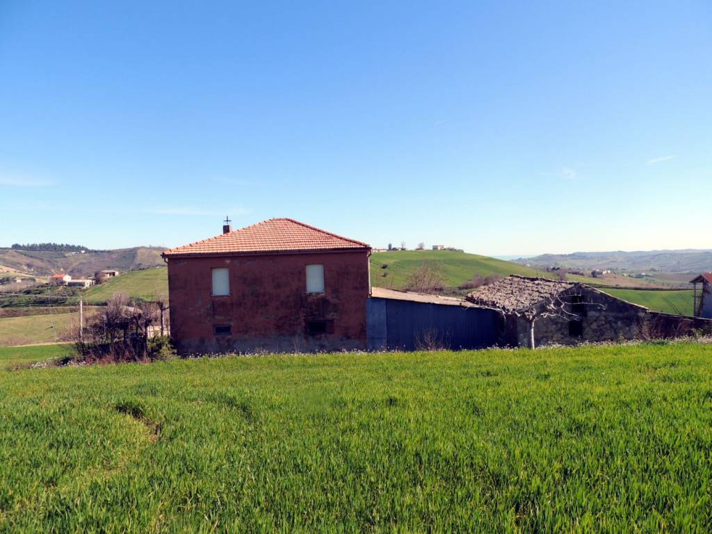 Villa a Atri in Strada Provinciale di Atri - Foto 2