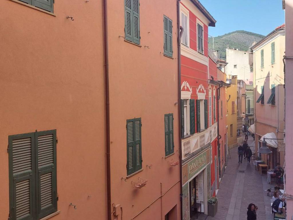 Appartamento a Spotorno in Via Giuseppe Garibaldi - Foto 2