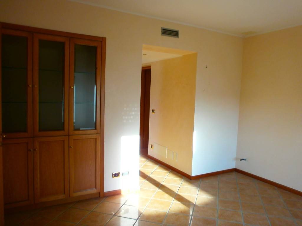 Appartamento a Udine in Via Liguria - Foto 5