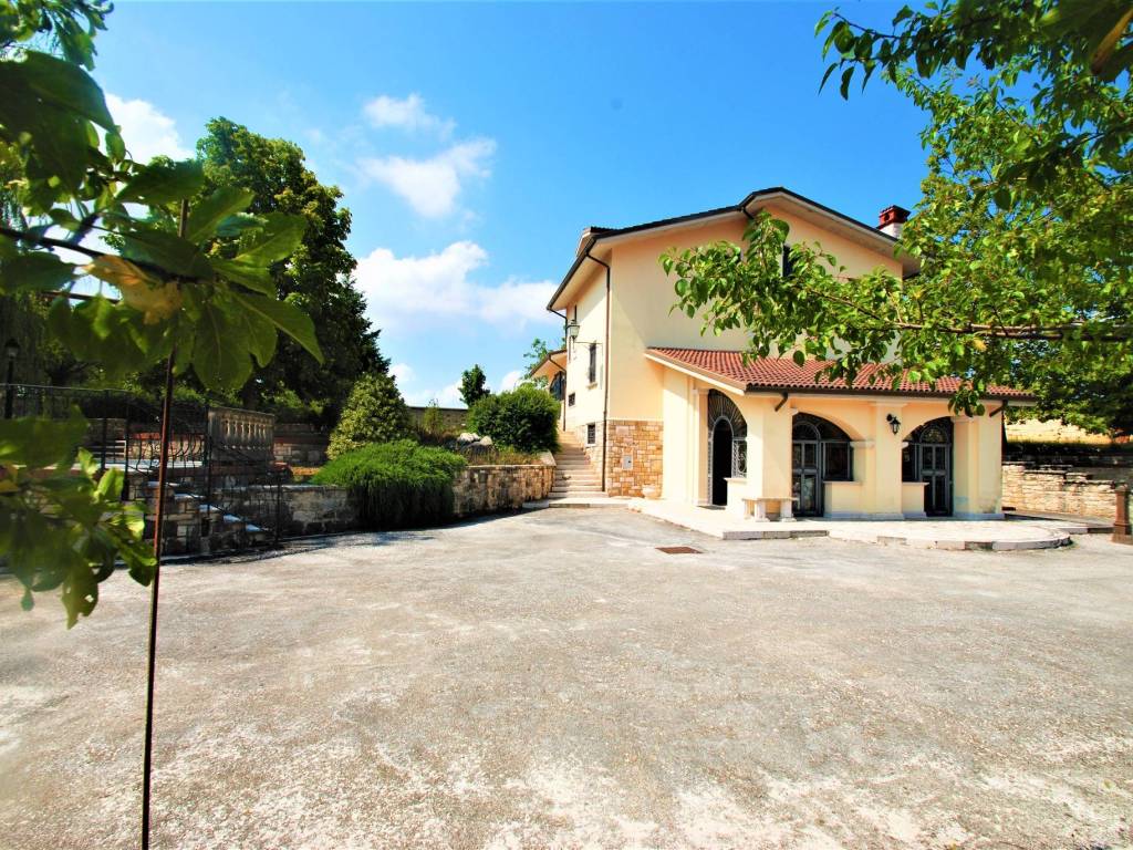 Rustico / casale a Campobasso in Strada Statale N. 87 - Foto 5