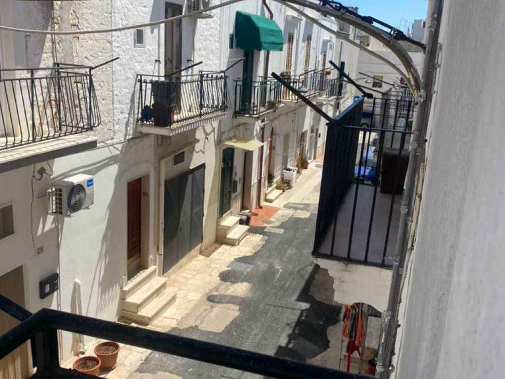 Casa indipendente a Ceglie messapica in Vico 6 Monte - Foto 3