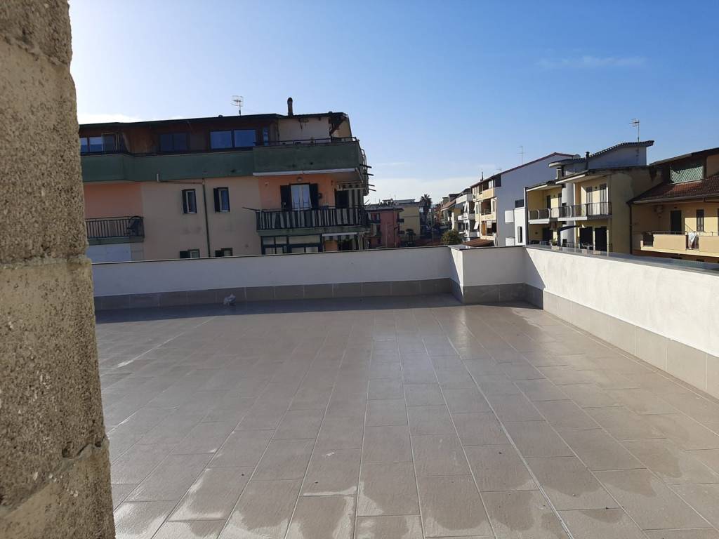 Appartamento a Giugliano in campania in Via Oasi Sacro Cuore - Foto 4