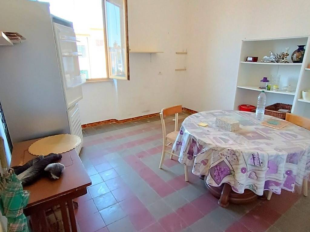Appartamento a Carbonia in Via Irma Bandiera - Foto 2