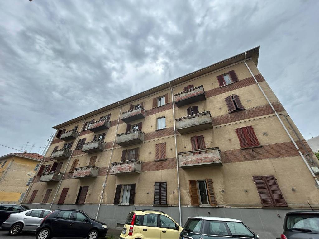 Appartamento a Alessandria in Via Alessandro Manzoni - Foto 2