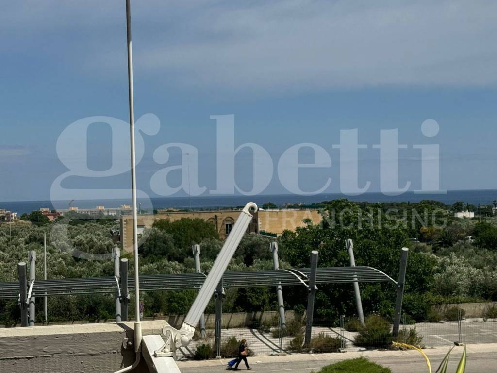 Appartamento a Bari in VIA LEONARDO DEL TURCO - Foto 2