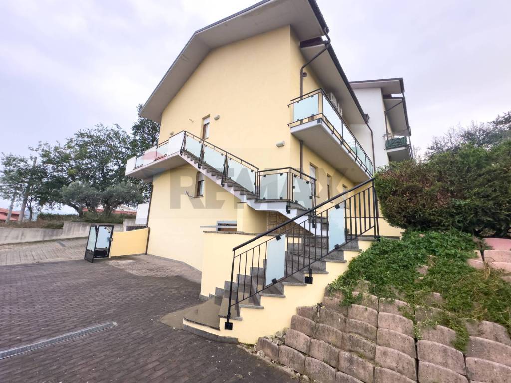 Appartamento a Fara filiorum petri in COLLE PAGNOTTO - Foto 3