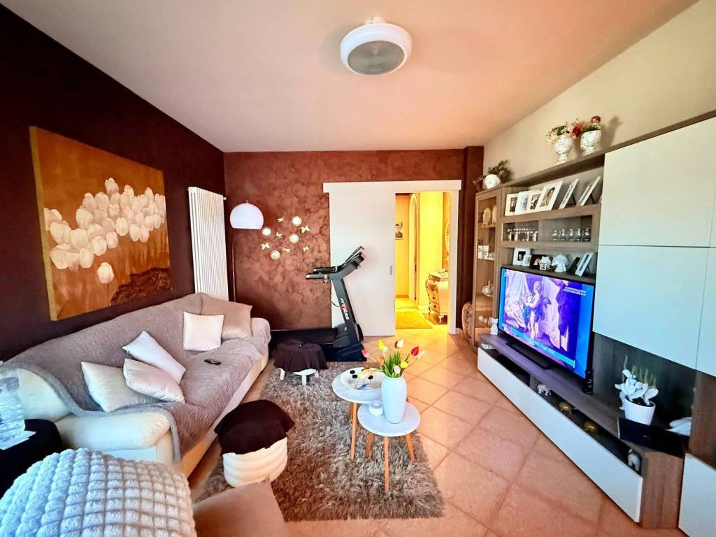 Casa indipendente a Cassano delle murge in Via Giovanni Pascoli - Foto 3