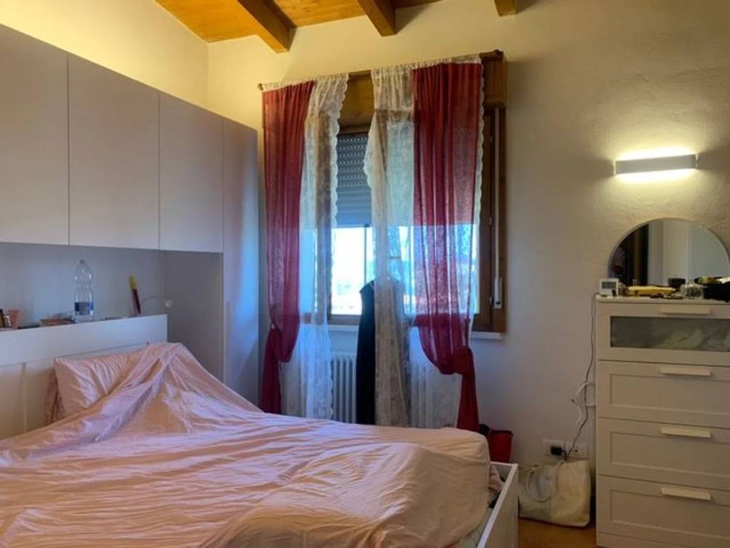 Villa a Vezzano sul crostolo in Via Martin Luther King S.N.C. - Foto 5