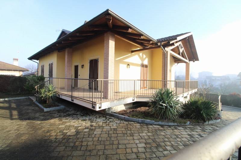 Villa a Bra in Strada San Michele - Foto 3