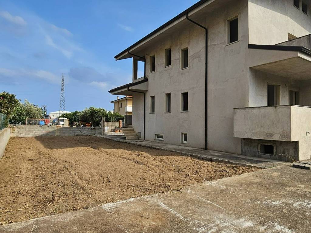 Villa a Montepaone in Via della Repubblica - Foto 4