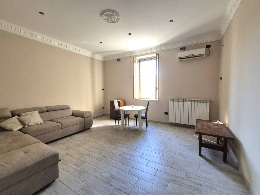 Appartamento a Catanzaro in Via Venezia, 9 - Foto 4