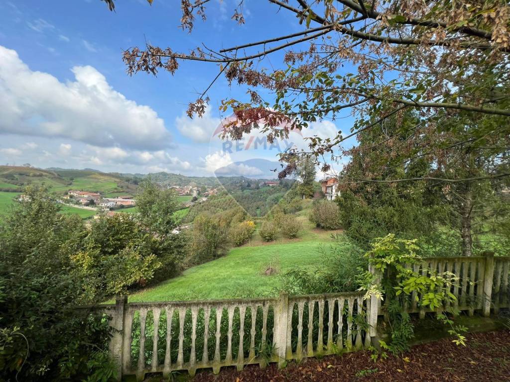 Casa indipendente a San damiano d'asti in frazione San Giulio, 40 - Foto 2