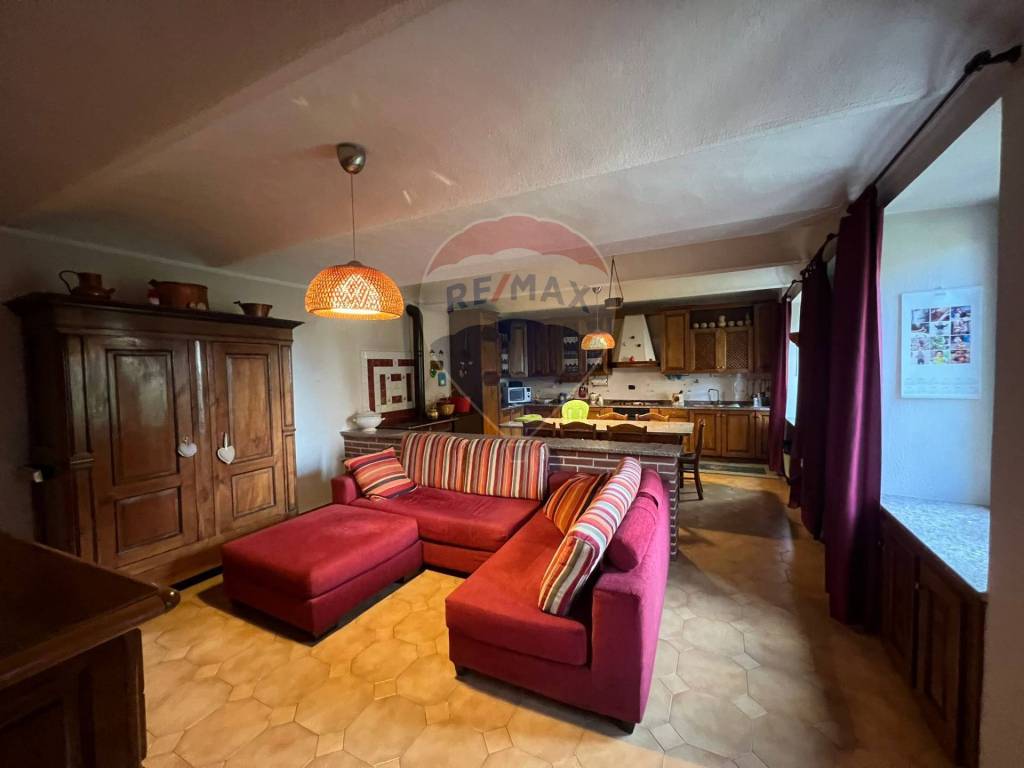 Casa indipendente a San damiano d'asti in frazione San Giulio, 40 - Foto 5