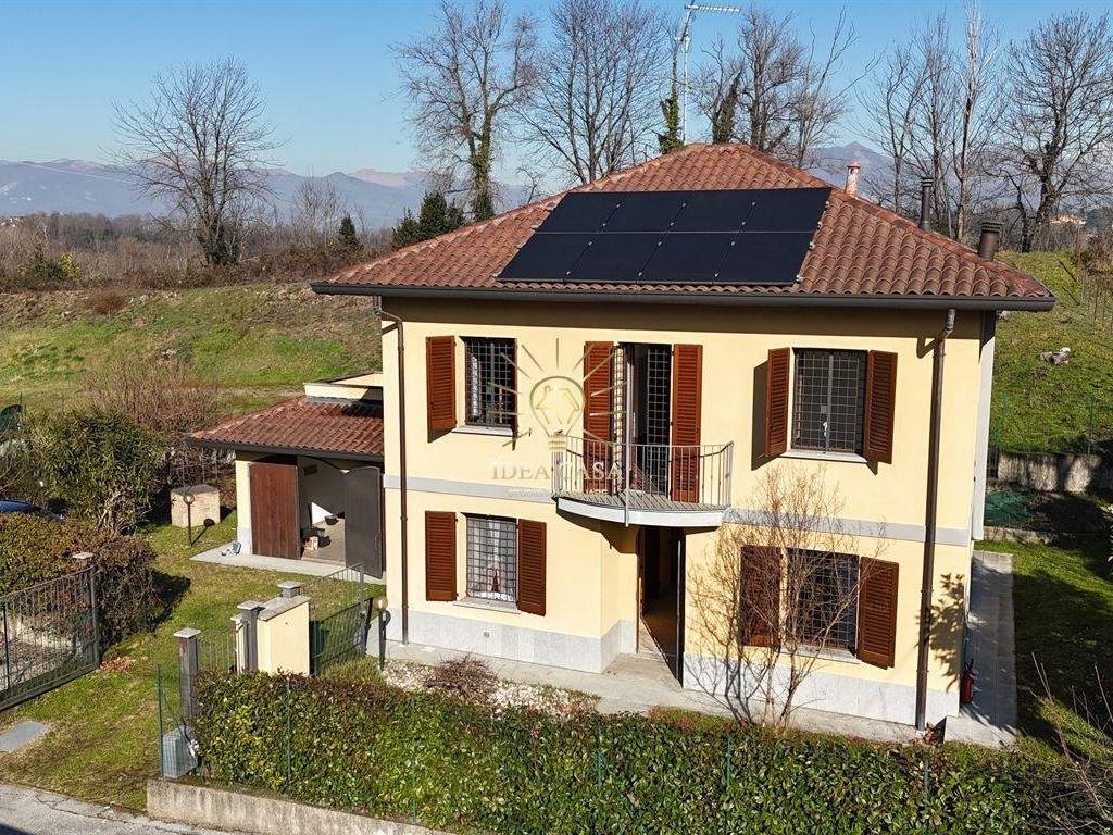 Villa a Bulciago in Via STAZIONE, 28 - Foto 4