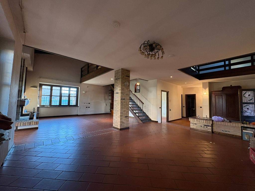 Villa a Caselle lurani in Via Rodolfo Sommariva, 16 - Foto 3
