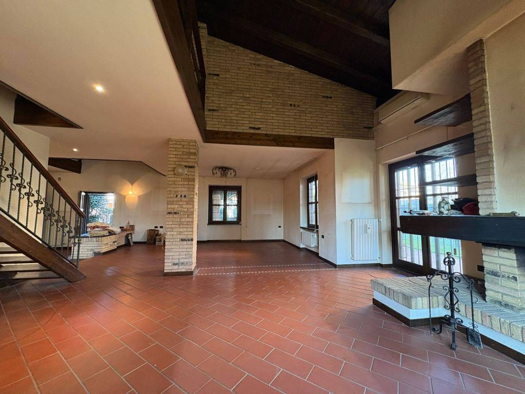 Villa a Caselle lurani in Via Rodolfo Sommariva, 16 - Foto 4
