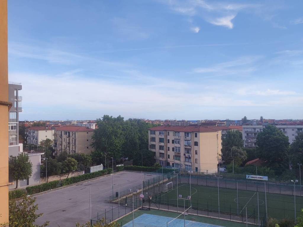 Appartamento a Salerno in Via Bonaventura Rescigno, 8 - Foto 2