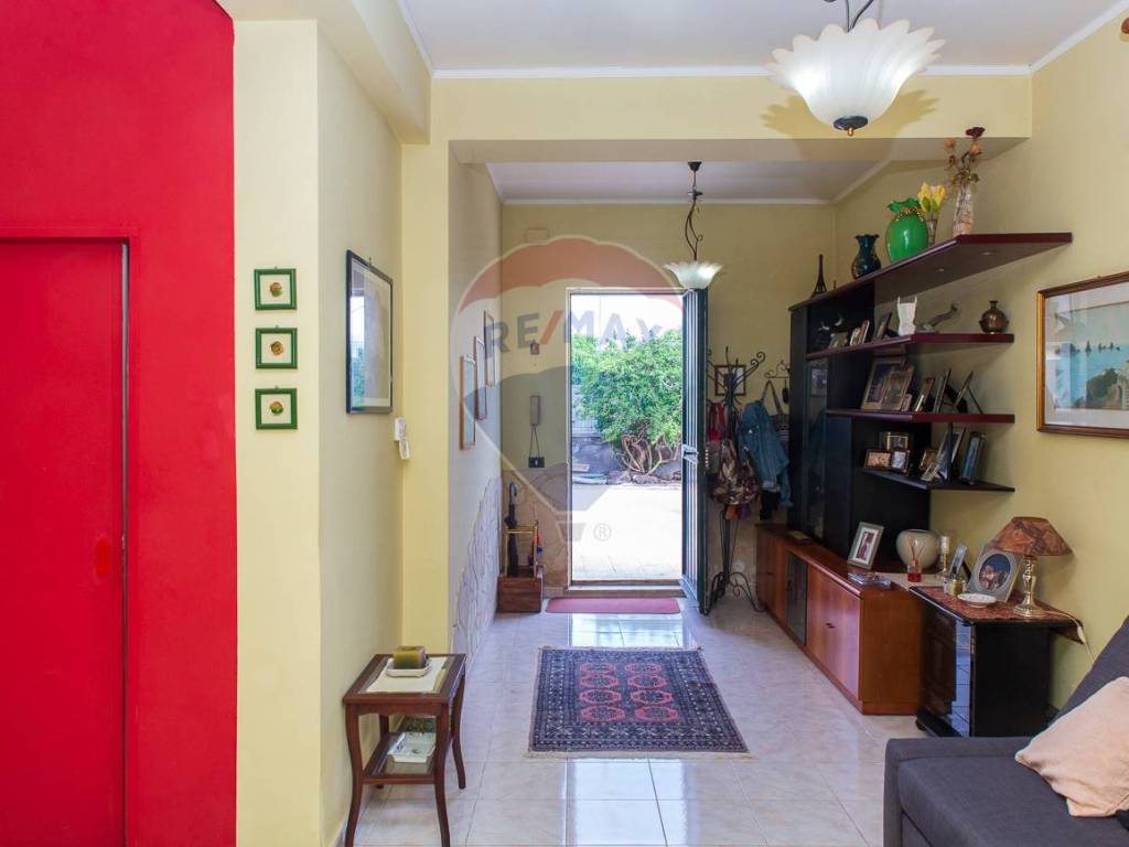 Villa a Tremestieri etneo in Via Giuseppe Saragat, 1 - Foto 5