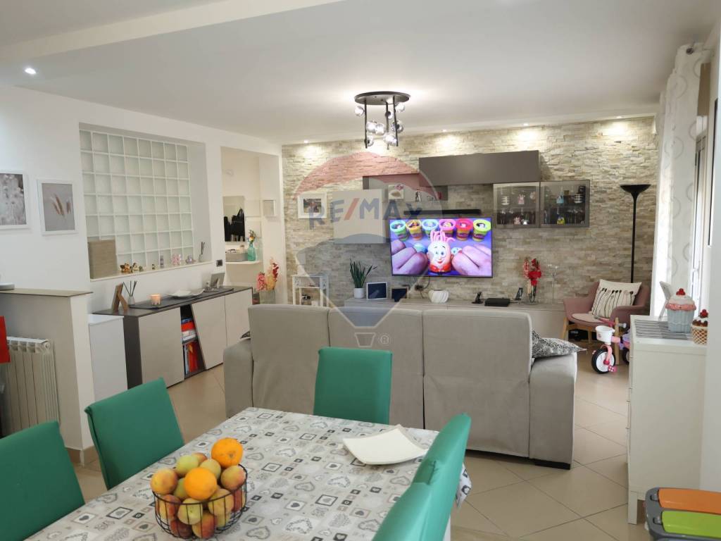 Appartamento a Cinisi in Via Imbriani - Foto 2